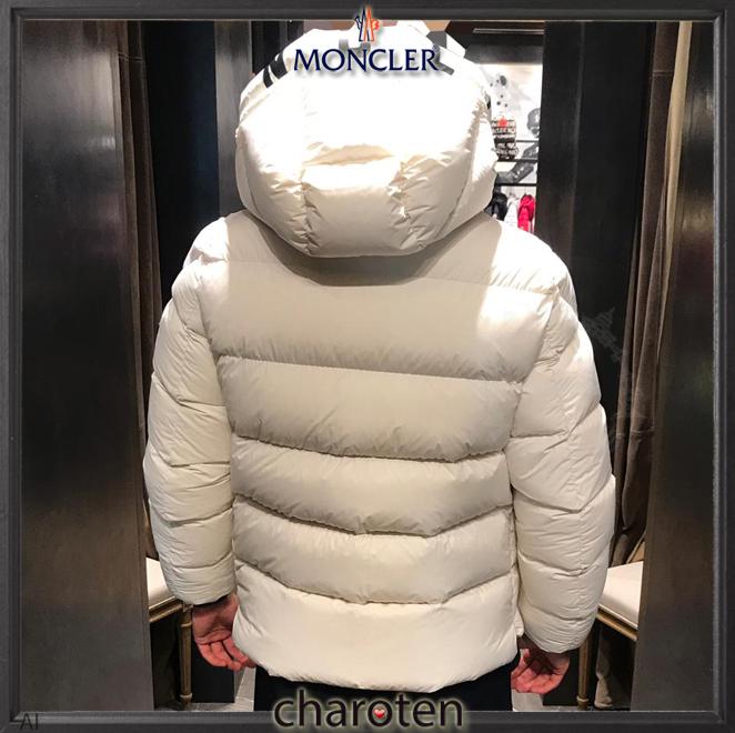 関税送料込 MONCLER コピー DUBOIS ダウンジャケット フードにビッグロゴ☆こなれた感じ 9082409